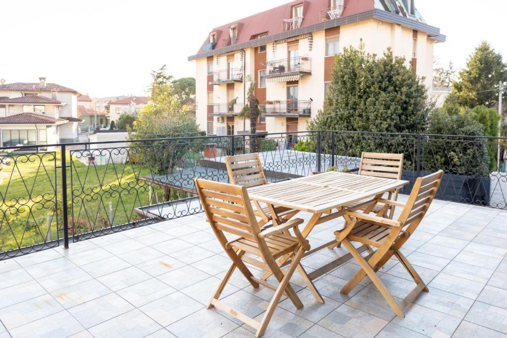 Elite Home Monfalcone Buitenkant foto